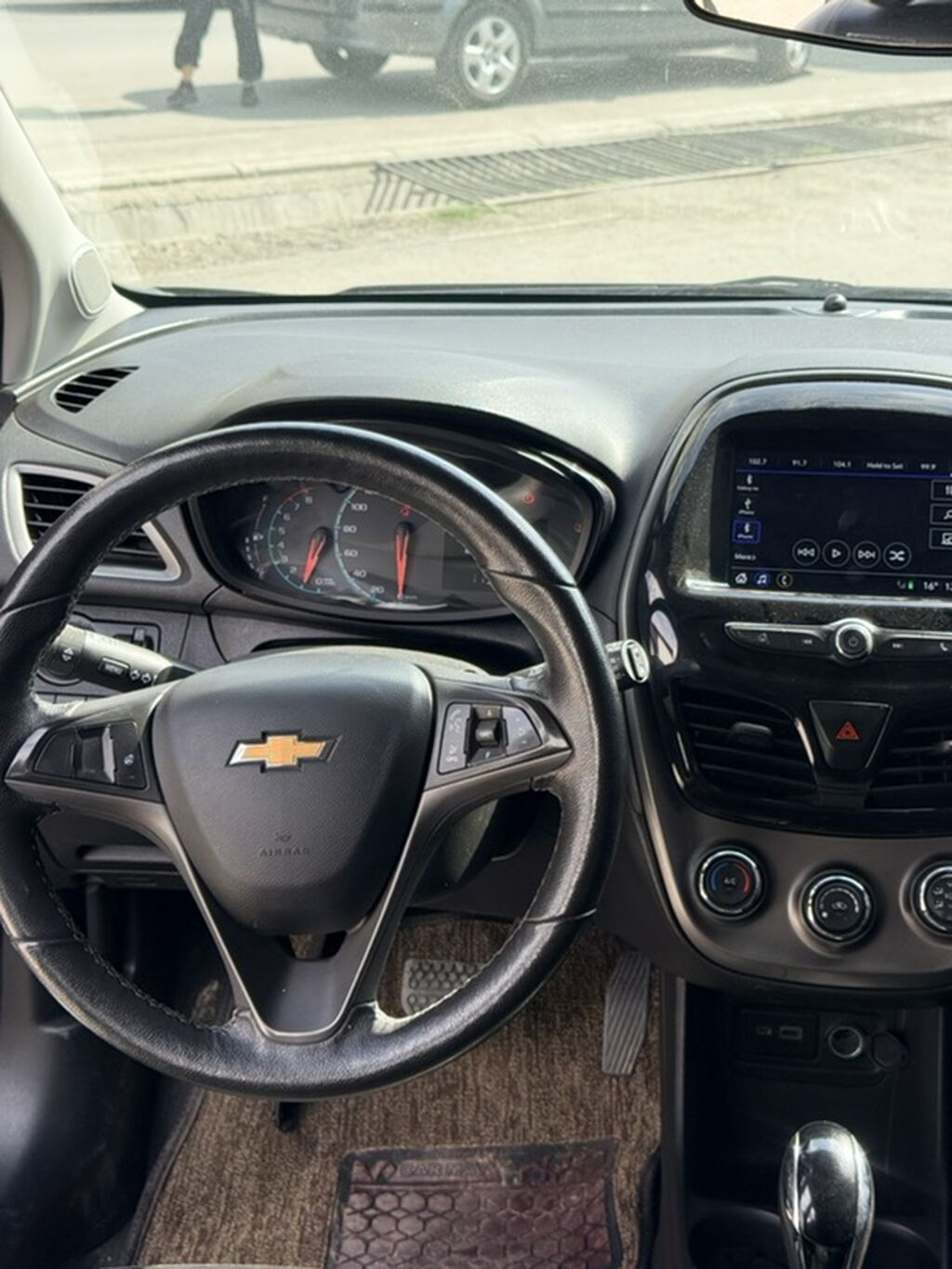Chevrolet Spark: 2021 г., 1 л, Вариатор, Бензин, Хэтчбэк: фото 6