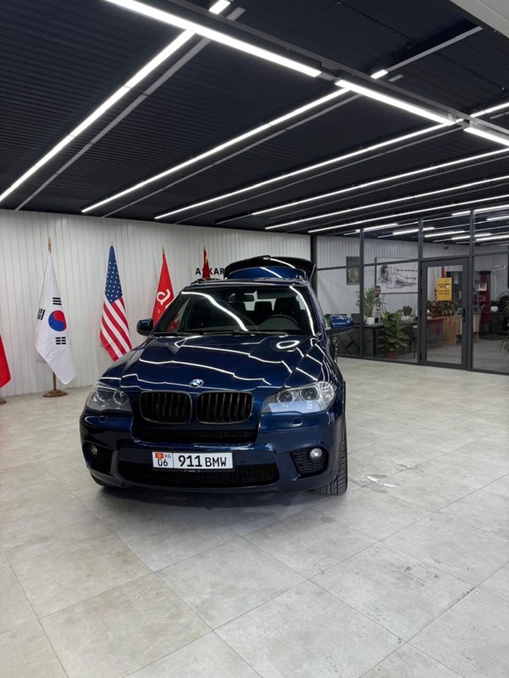 BMW X5: 2010 г., 3 л, Автомат, Бензин, Внедорожник: фото 2
