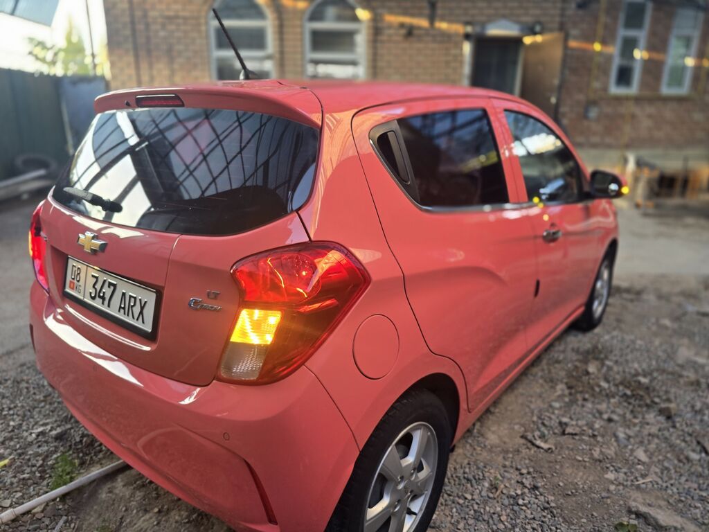 Chevrolet Spark: 2018 г., Вариатор: фото 2