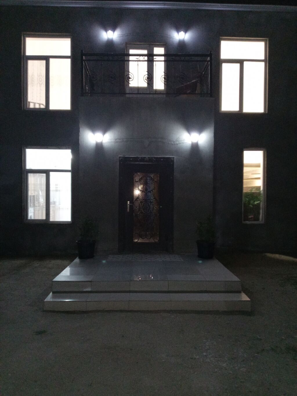 Digah, 200 kv. m, 4 otaqlı, Hovuzsuz, Kombi, Qaz, İşıq