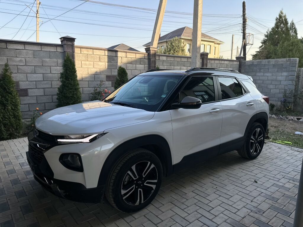 Chevrolet Trailblazer: 2021 г., 1.3 л, Вариатор, Бензин, Кроссовер: фото 2