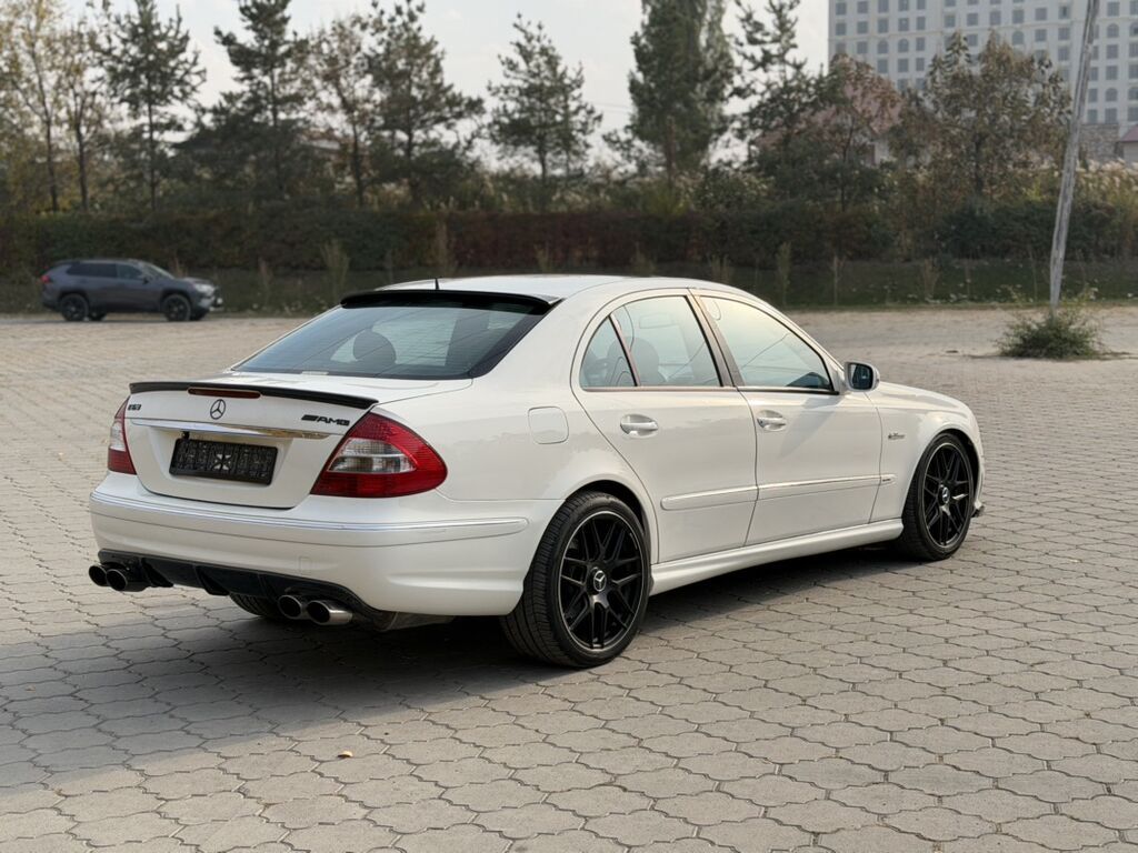 Mercedes-Benz E-класс AMG: 2003 г., 5.5 л, Автомат, Бензин, Седан: фото 4