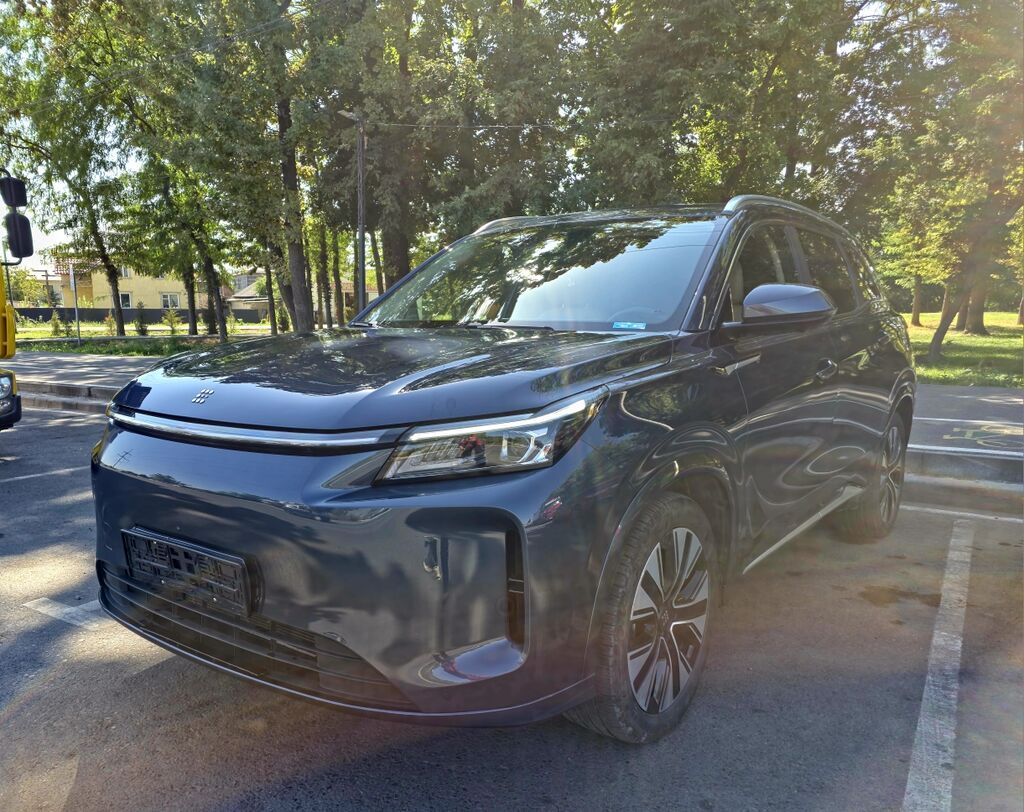 Dongfeng : 2024 г., 1.5 л, Автомат, Электромобиль, Кроссовер: фото 3