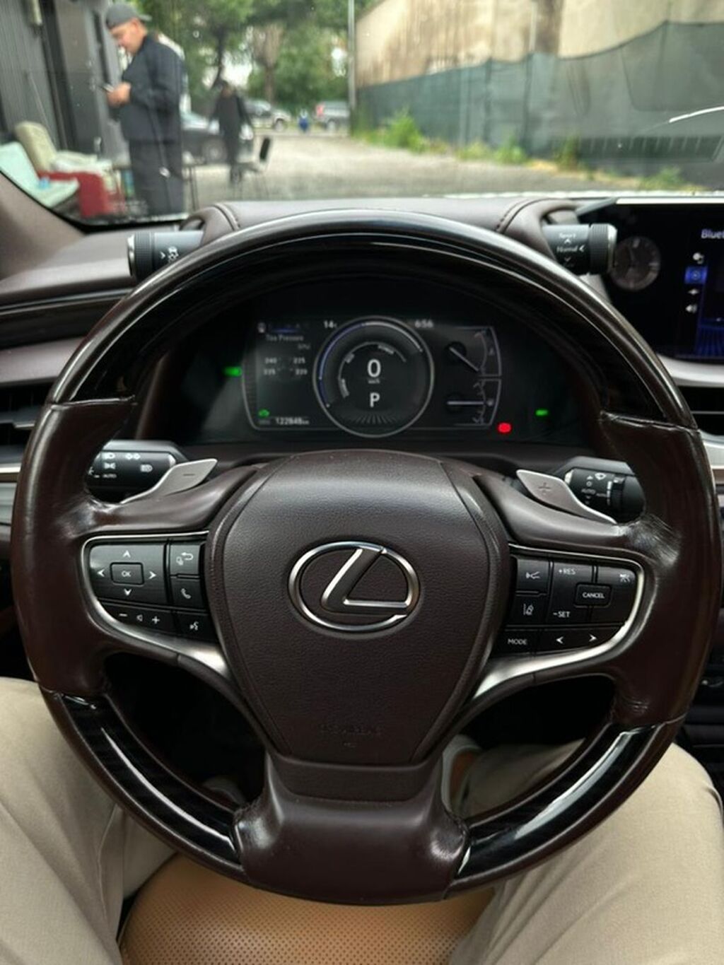 Lexus ES: 2019 г., 2.5 л, Вариатор, Гибрид, Седан: фото 6