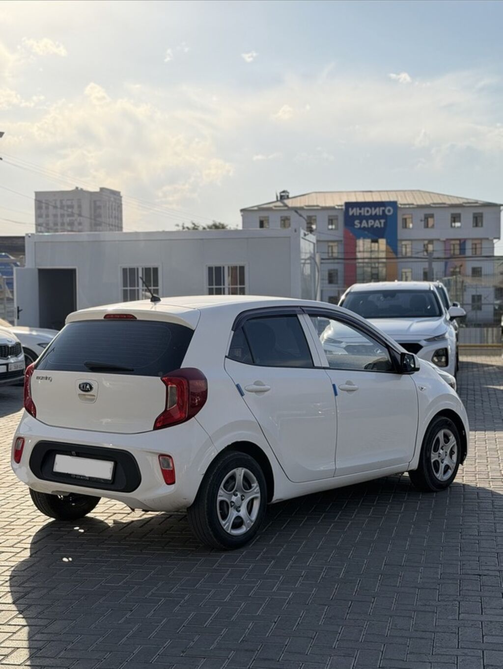 Kia Morning: 2018 г., 1 л, Автомат, Газ, Хэтчбэк: фото 3