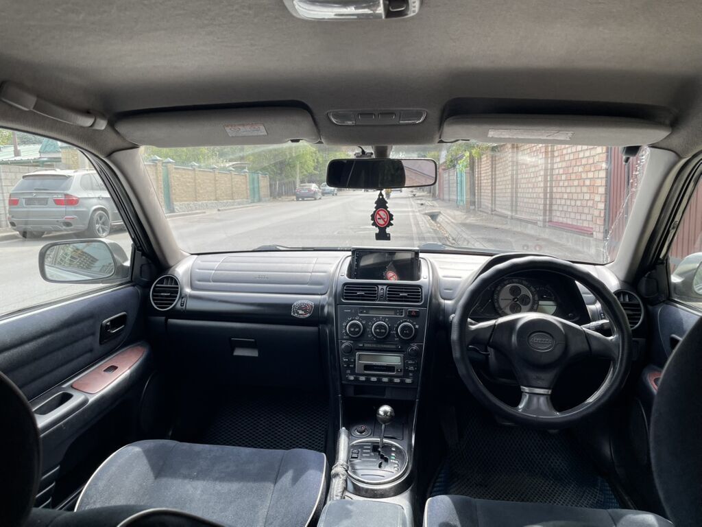 Toyota Altezza: 2003 г., 2 л, Автомат, Бензин, Универсал: фото 4