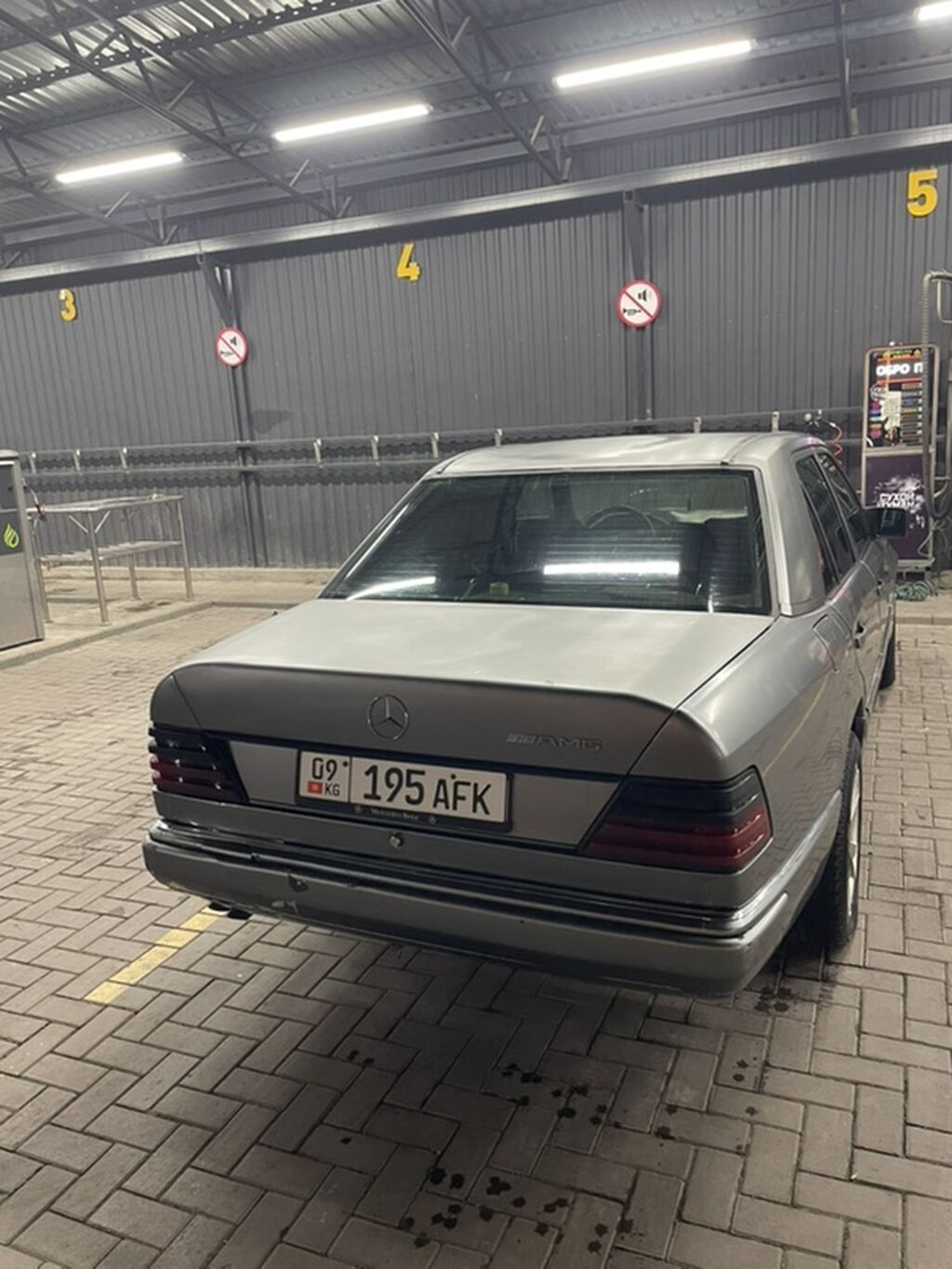 Mercedes-Benz E-Class: 1989 г., 2.9 л, Автомат, Дизель, Седан: фото 2