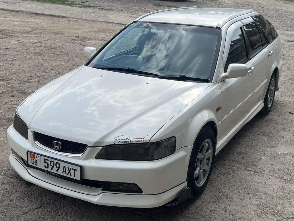 Honda Accord: 2002 г., 2.3 л, Типтроник, Универсал: фото 5