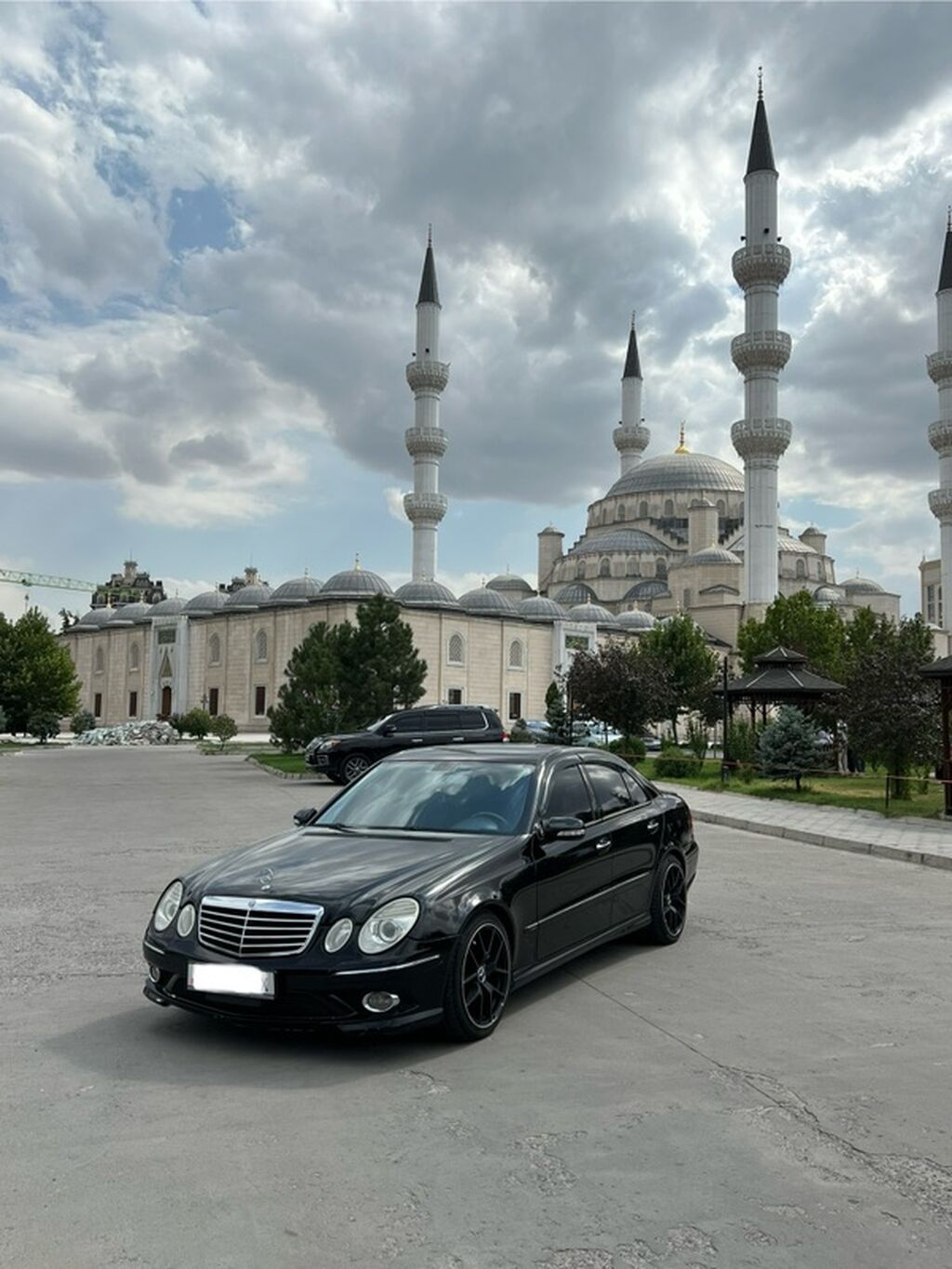 Mercedes-Benz E-Class: 2005 г., 3.5 л, Автомат, Бензин, Седан: фото 2