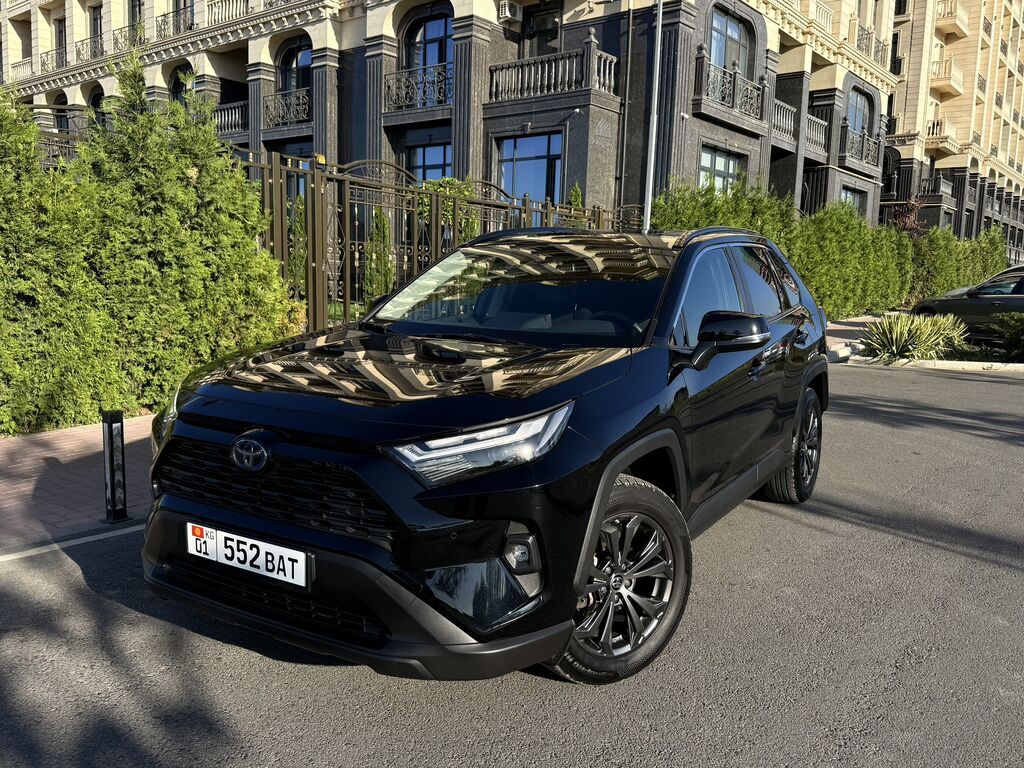 Toyota RAV4: 2022 г., 2.5 л, Автомат, Гибрид: фото 5