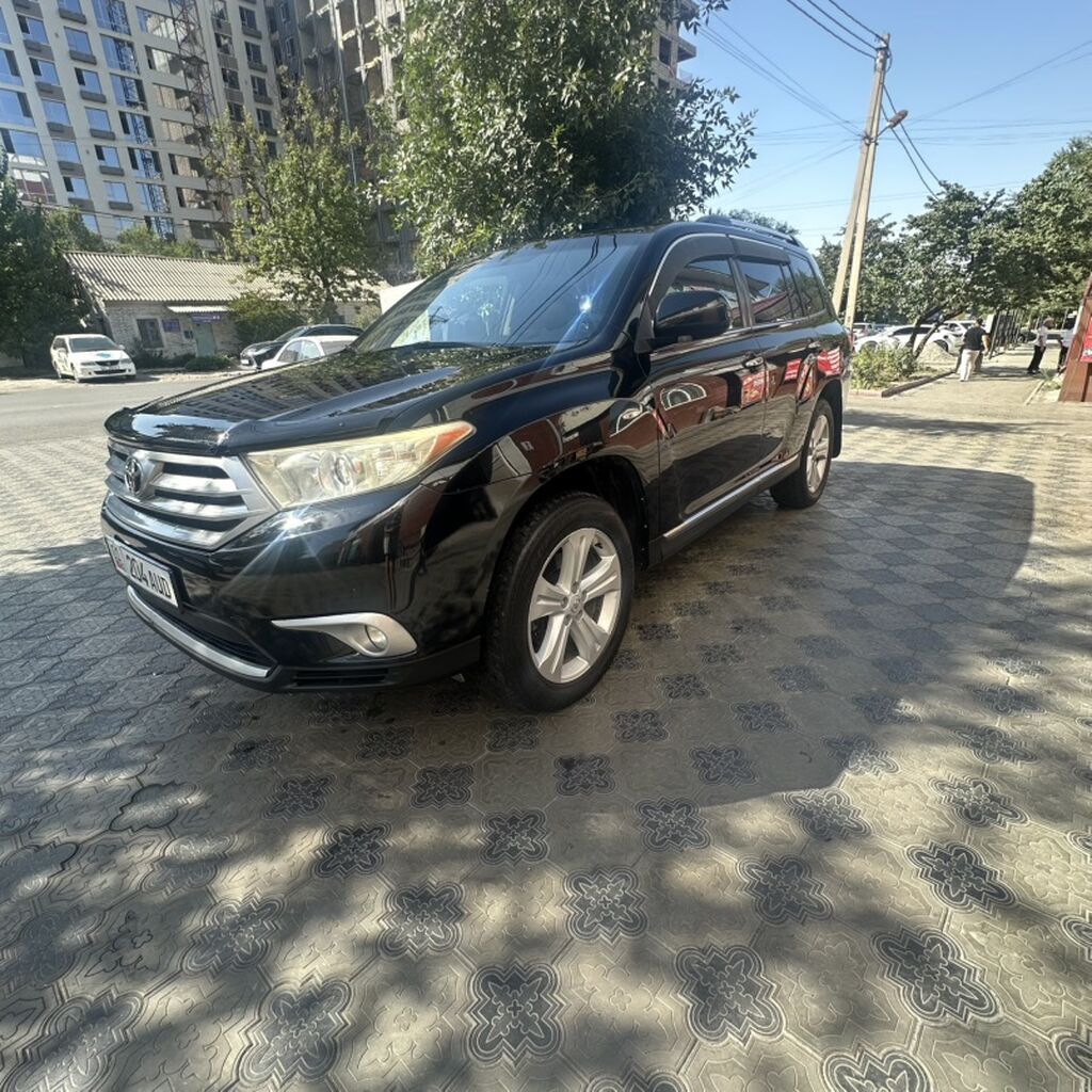 Toyota Highlander: 2011 г., 3.5 л, Автомат, Бензин, Кроссовер: фото 2