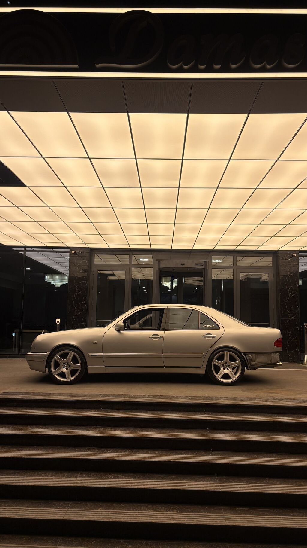 Mercedes-Benz E-Class: 1998 г., 3.2 л, Автомат, Бензин, Седан: фото 7