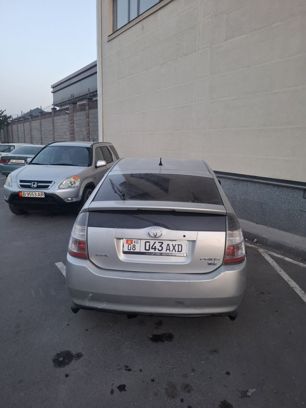 Toyota Prius: 2005 г., 1.5 л, Автомат, Гибрид, Лифтбек: фото 3