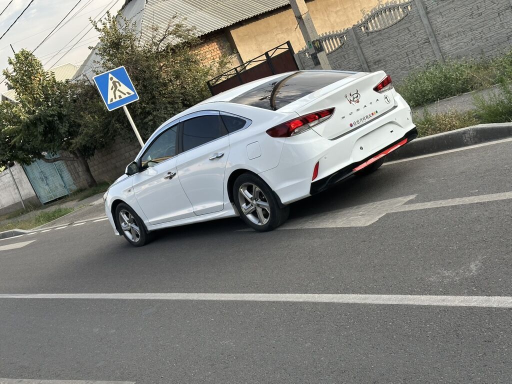 Hyundai Sonata: 2021 г., 2 л, Автомат, Газ, Седан: фото 3