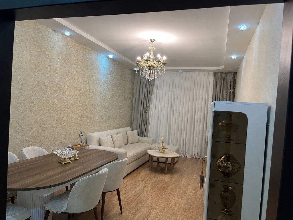 3-cü mikrorayon, 3 otaqlı, Yeni tikili, m. Memar Əcəmi, 106 kv. m