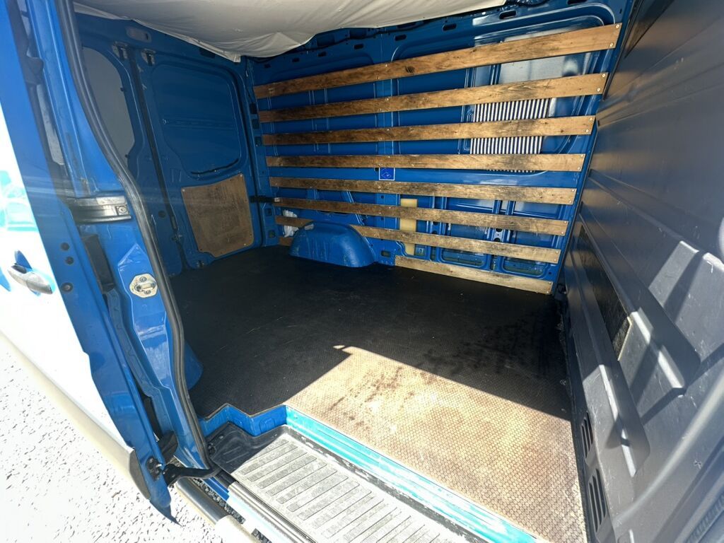 Продаёт Спритер коробка автомат, дизель 2.2, печка, кондиционер: фото 2