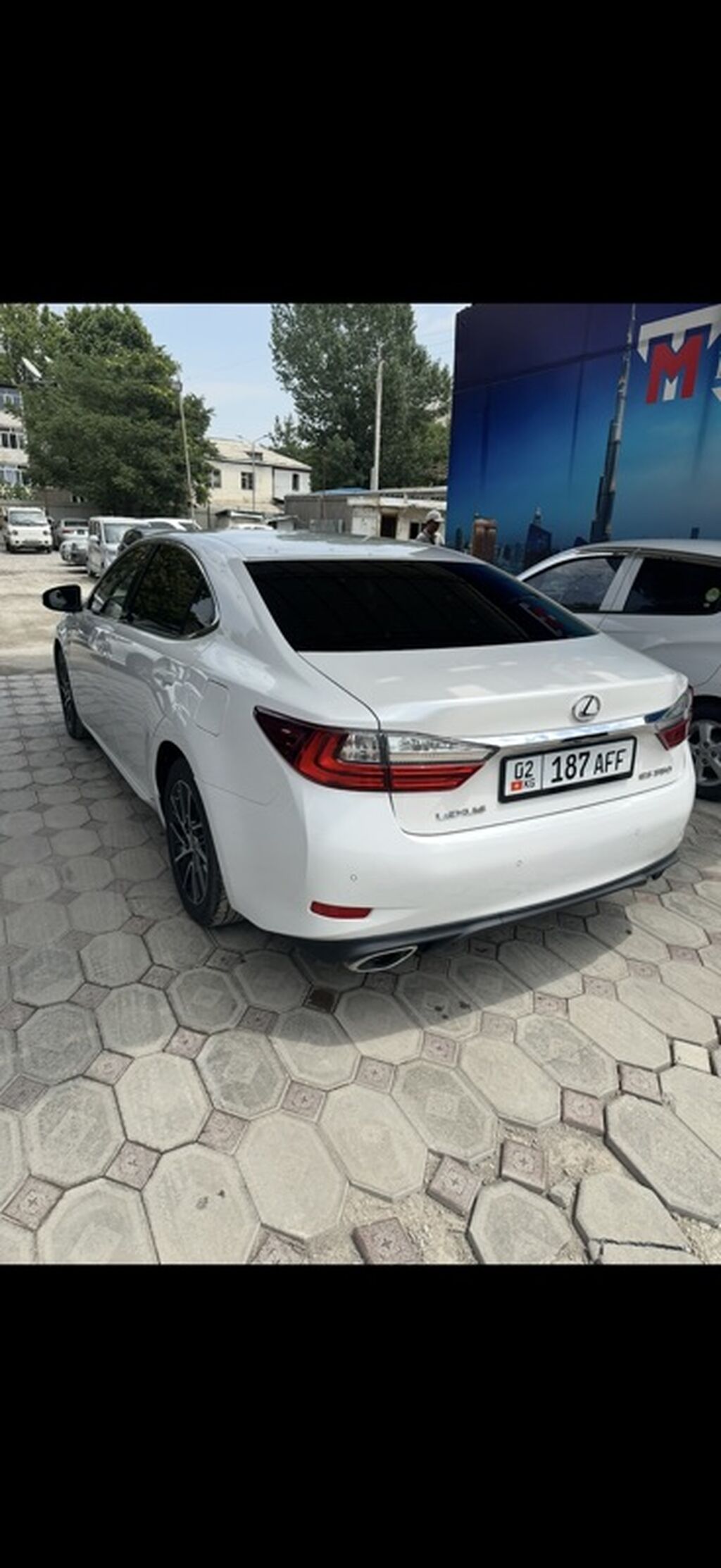 Lexus ES: 2017 г., 3.5 л, Автомат, Бензин, Седан: фото 3