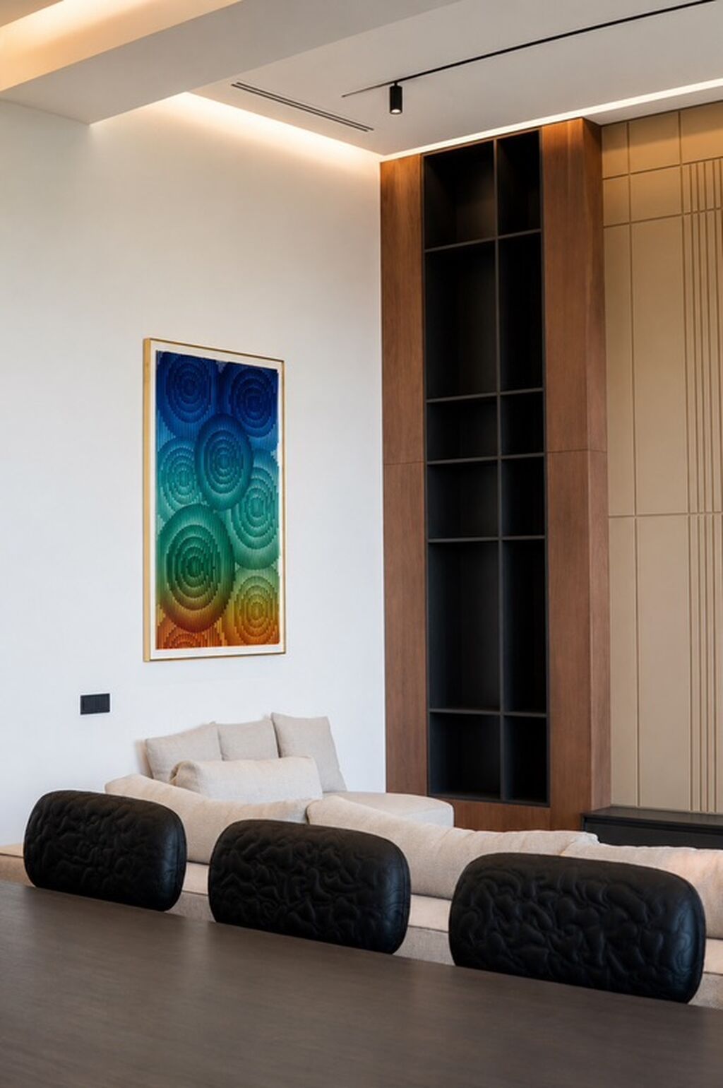 3 комнаты, 140 м², Южная Магистраль Элитка, 14 этаж, Дизайнерский ремонт: фото 3