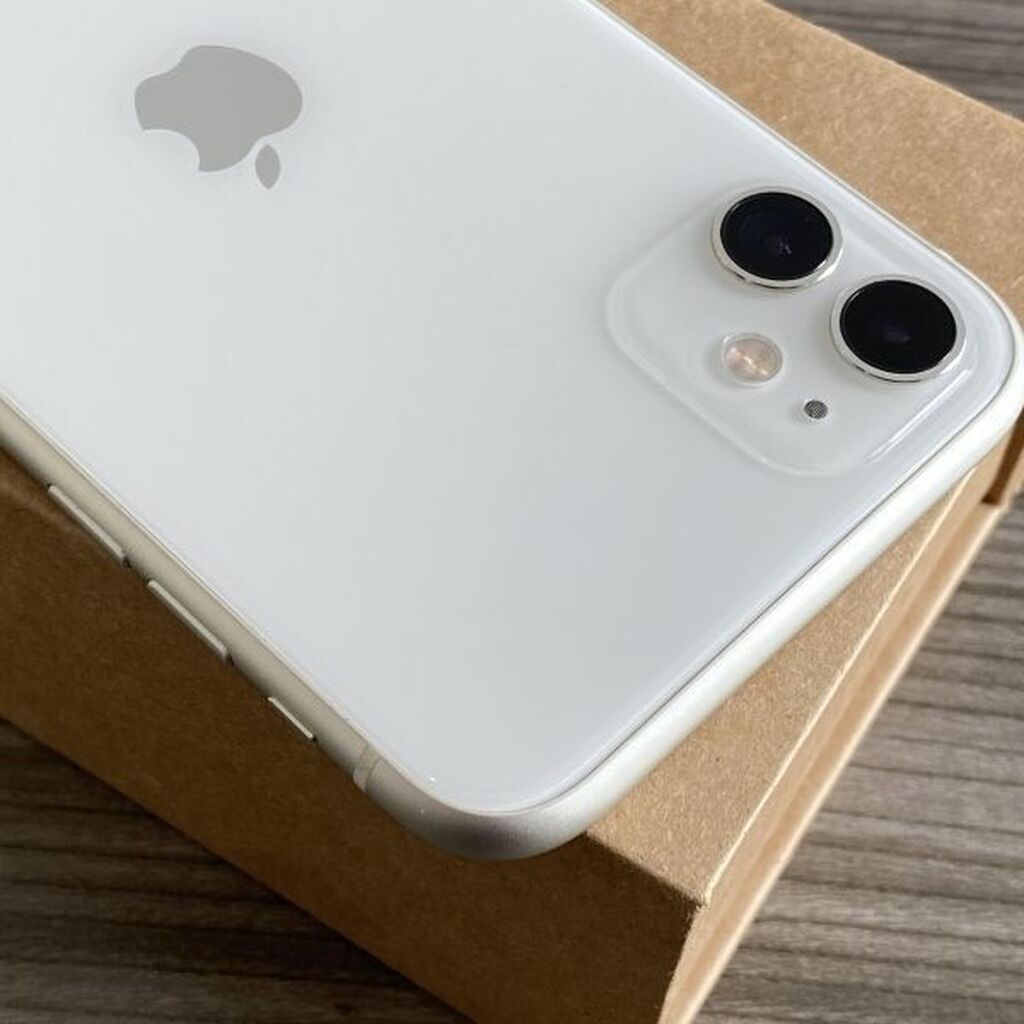 IPhone 11, Б/у, 128 ГБ, Белый, Зарядное устройство, Чехол, Кабель, 76 % — фото 2