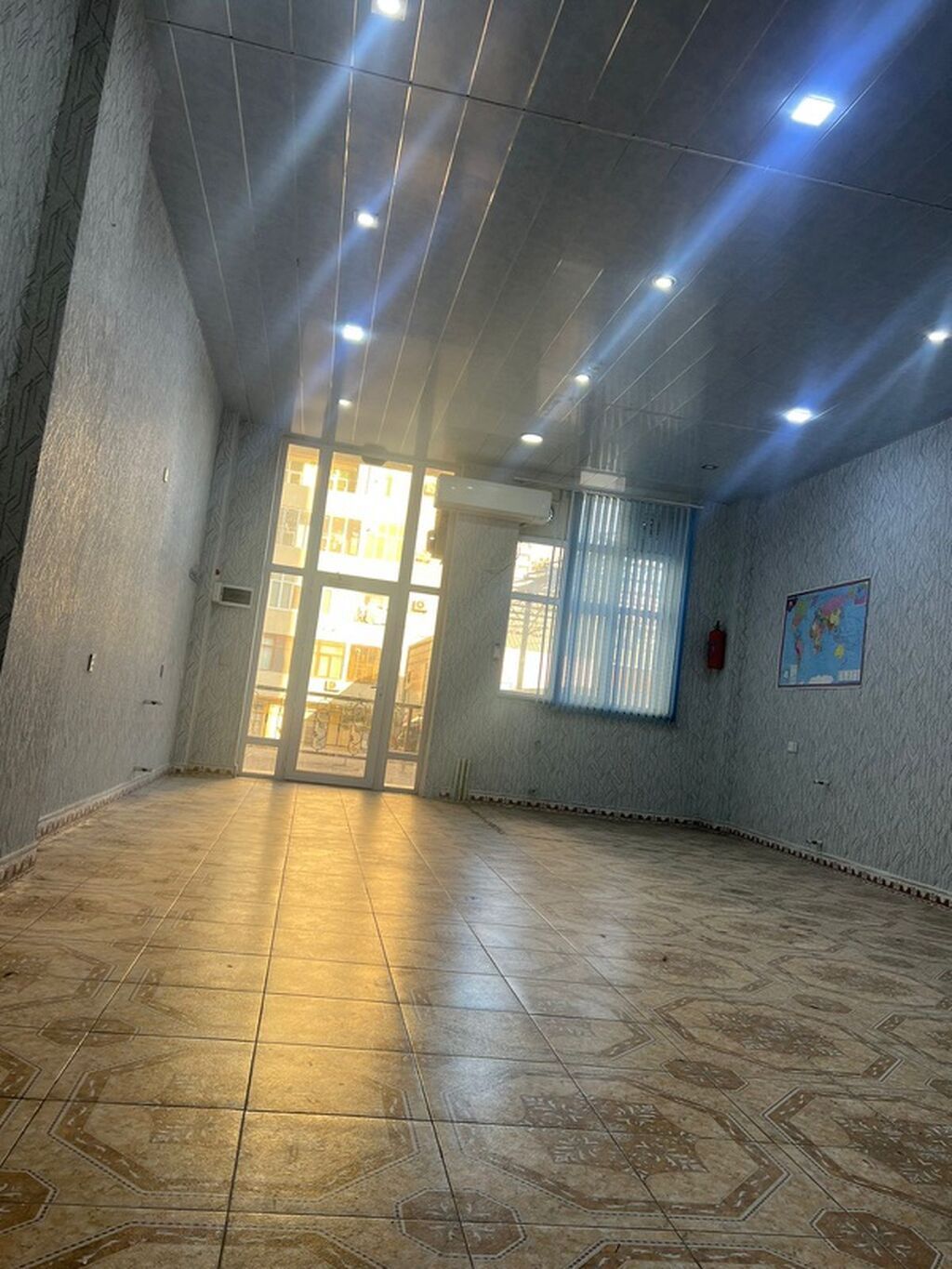 Satilir– 76kv…sened cixaris kupca…Unvan Sherifzade 196…yaşayış