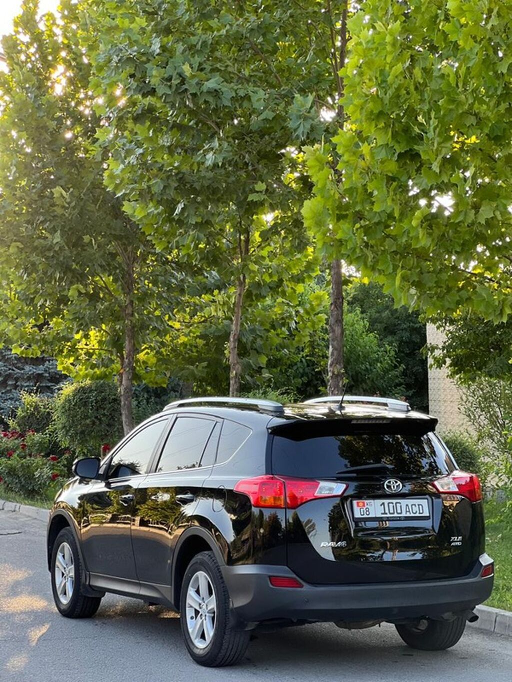 Toyota RAV4: 2013 г., 2.5 л, Автомат, Бензин, Кроссовер: фото 5