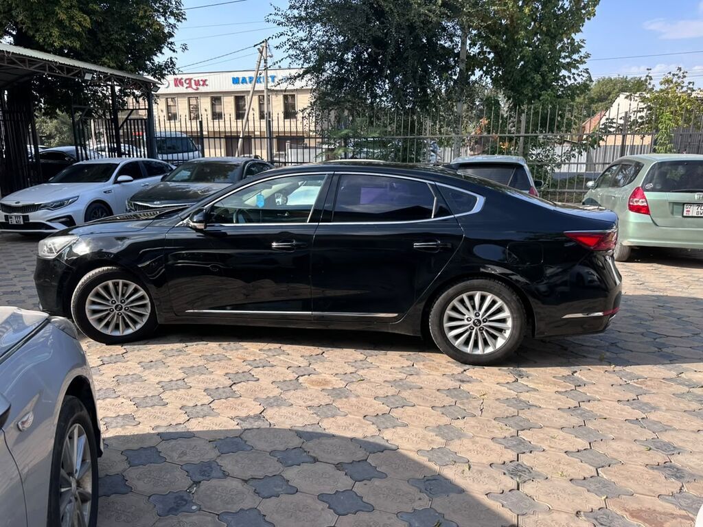 Kia K7: 2017 г., 3 л, Автомат, Газ, Седан: фото 8