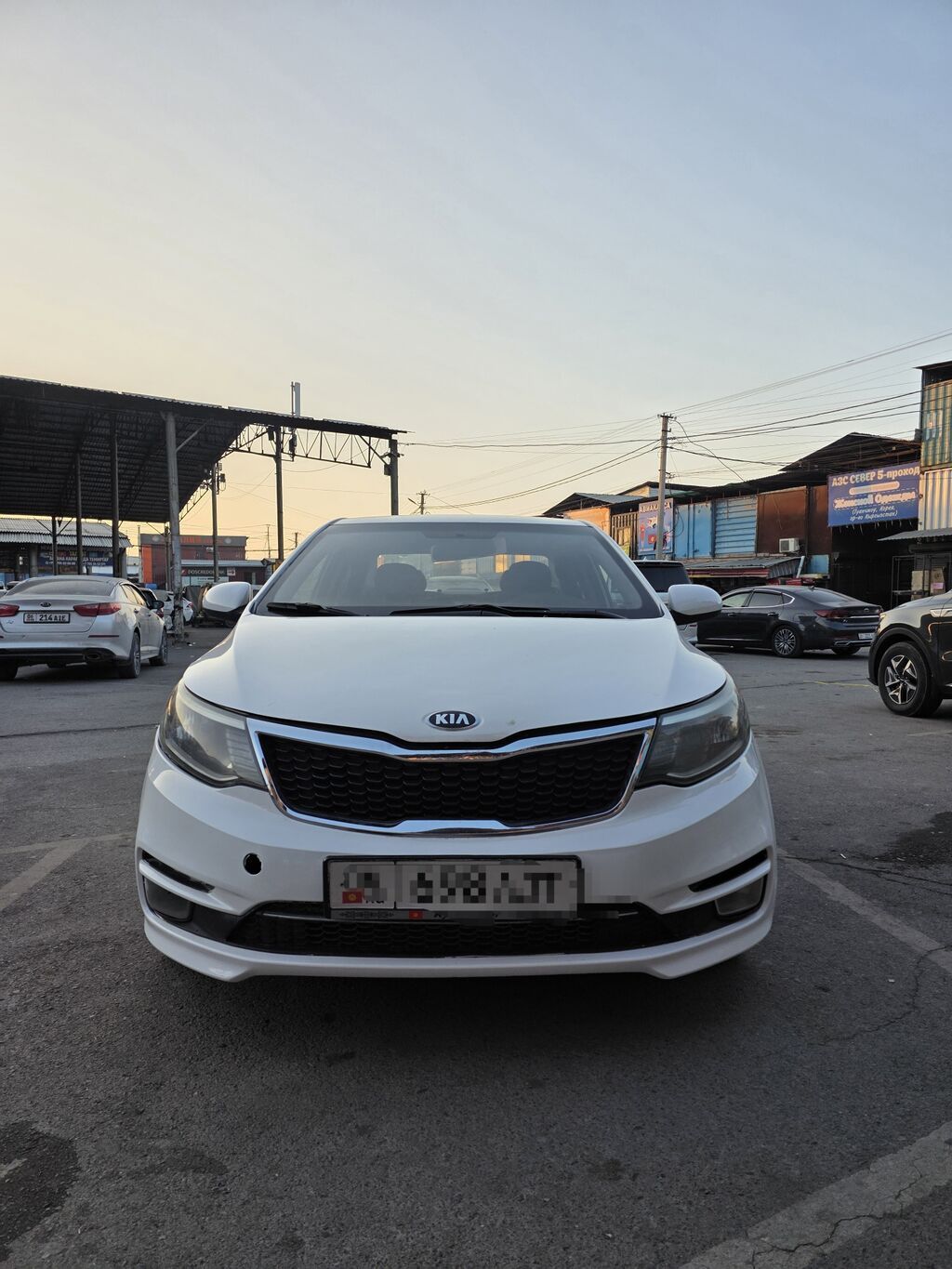 Kia Rio: 2016 г., 1.6 л, Автомат, Газ, Седан: фото 1