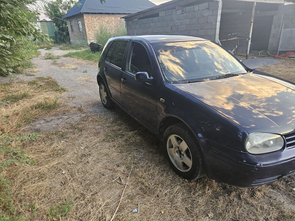 Volkswagen Golf: 1999 г., 1.6 л, Механика, Бензин, Хэтчбэк — фото 2