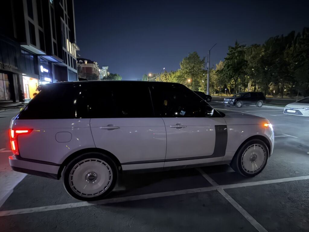 Land Rover Range Rover: 2019 г., Внедорожник: фото 2
