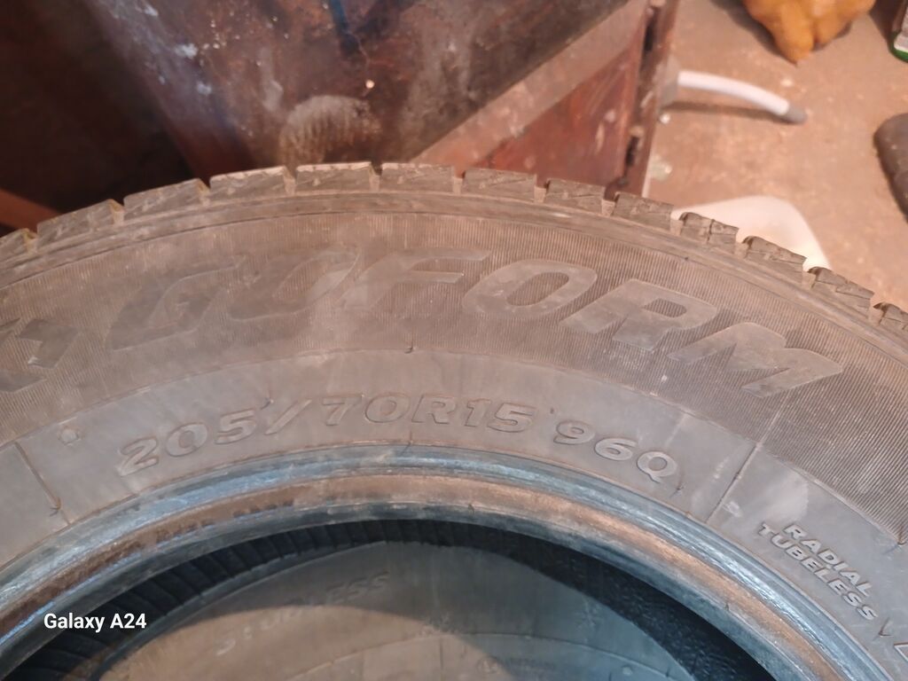 Комплект зимних шин GoodYear UltraGrip Ice (Ice Storm) — 4 шт. -: фото 4