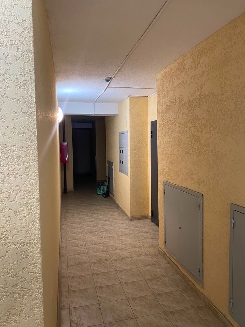 1 комната, 37 м², Элитка, 3 этаж, Евроремонт — фото 2