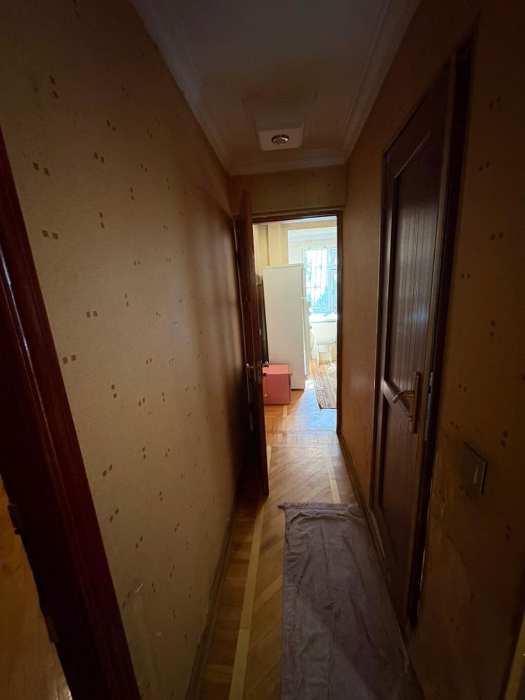 Bakı, 3 otaqlı, Köhnə tikili, 93 kv. m