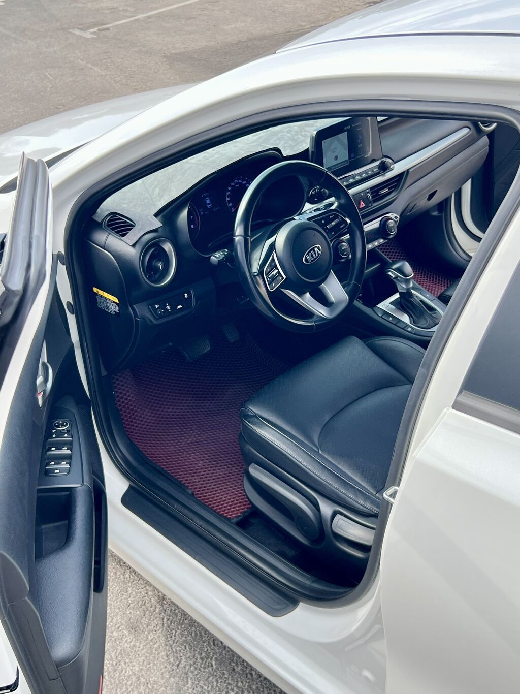 Kia K3: 2020 г., 1.6 л, Автомат, Бензин, Седан: фото 5