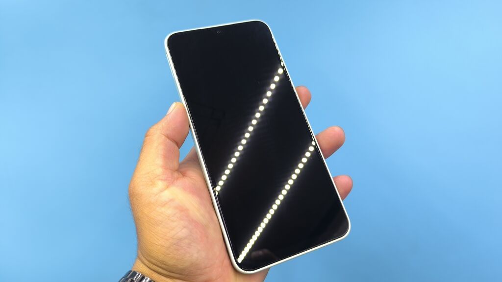 Samsung Galaxy A16, Б/у, 256 ГБ, цвет - Зеленый, 2 SIM: фото 3