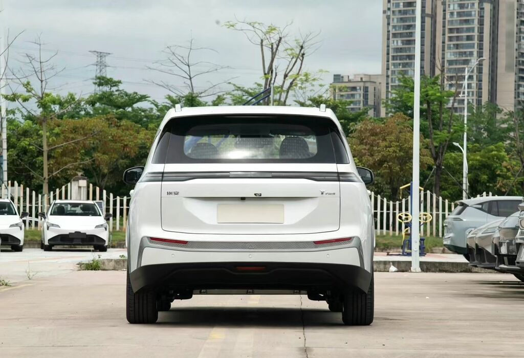 Microcar : 2026 г., Электромобиль, Кроссовер: фото 6