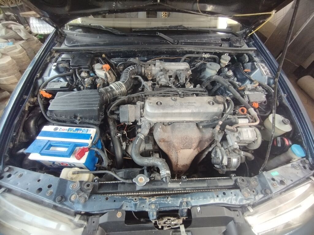 Honda Accord: 1993 г., 1.8 л, Механика, Бензин, Седан: фото 8