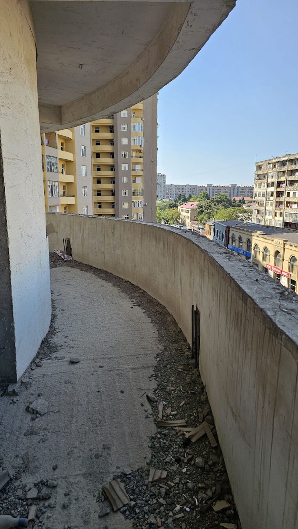 4 otaqlı, Yeni tikili, 209 kv. m