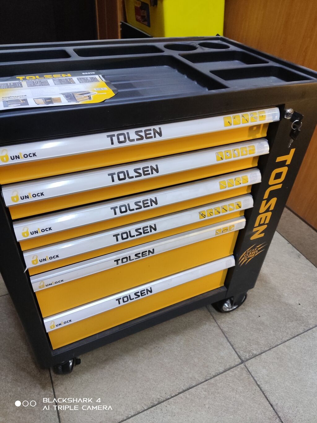 Стол с инструментами. Набор инструментов. Tolsen: 61000 KGS Наборы ...