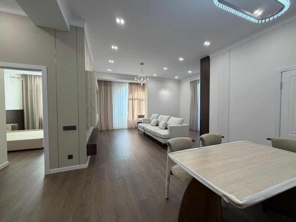 3 комнаты, 75 м², Элитка, 10 этаж, Дизайнерский ремонт: фото 7