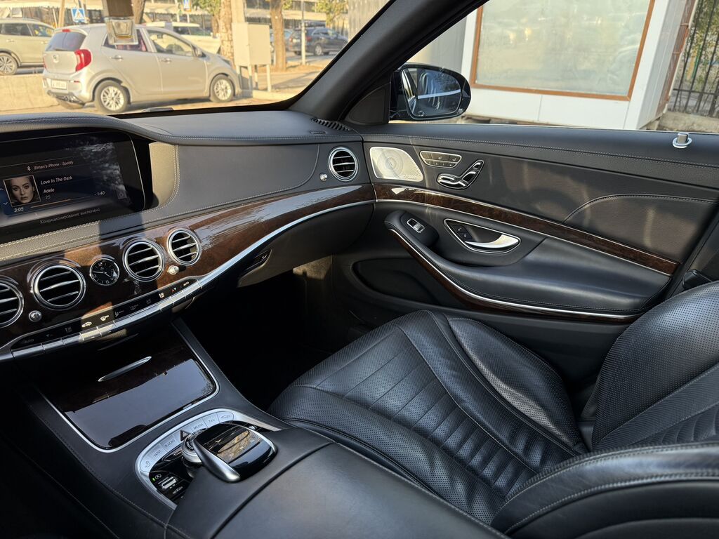 Mercedes-Benz S-Class: 2019 г., 4 л, Автомат, Бензин, Седан: фото 8