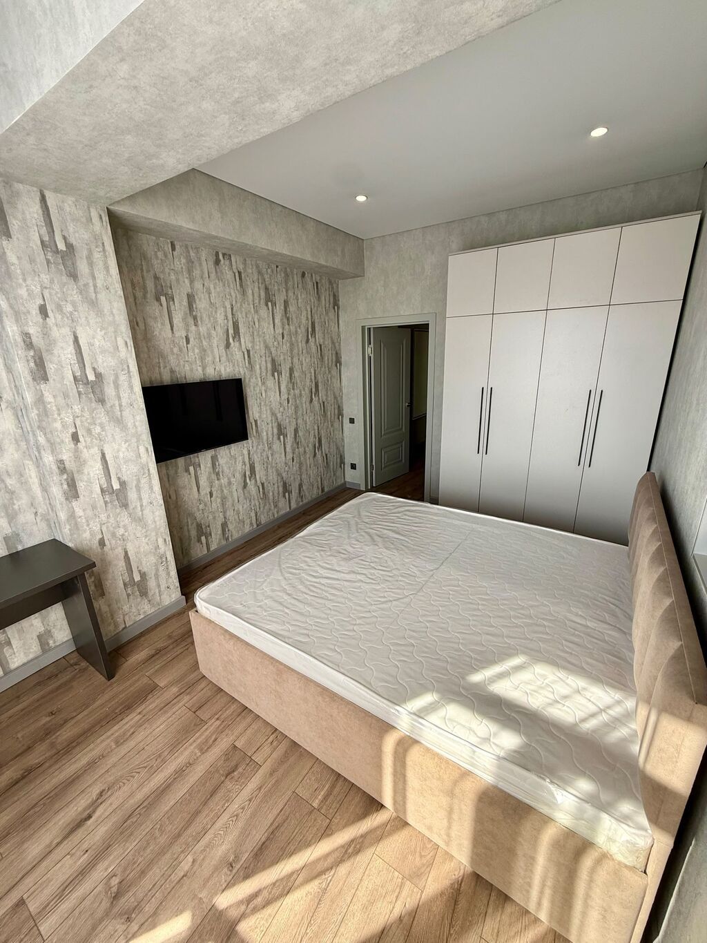 3 комнаты, 88 м², 12 мкр Элитка, 8 этаж, Евроремонт: фото 8