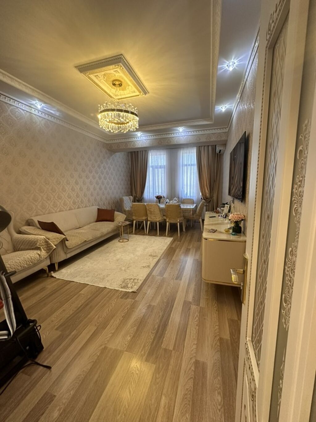 Koroğluda 2 otaqlı yeni tikili mənzil satılır, 75 m², 250 000 AZN, şəkil 2 / 9