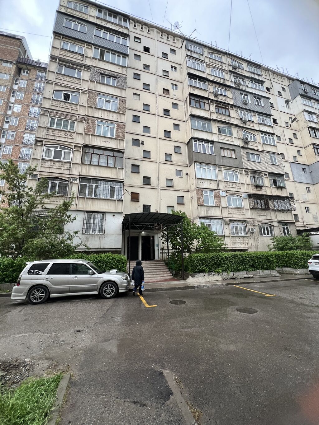 Продается в 12 мкр 3 к: 87000 USD ▷ Продажа квартир | Бишкек | 73436126 ᐈ  lalafo.kg