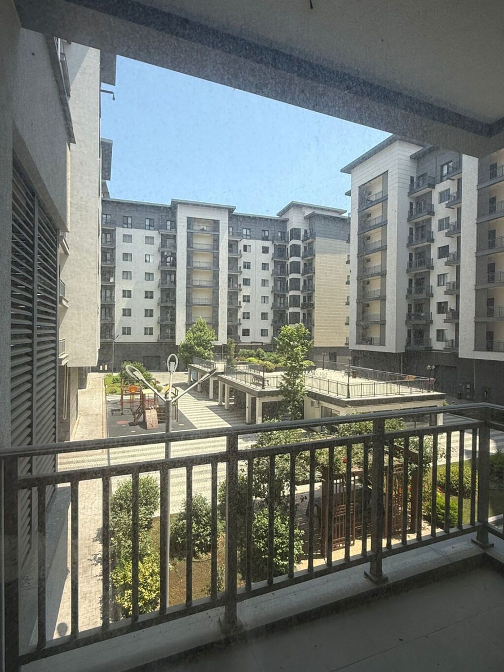 4 otaqlı, Yeni tikili, 197 kv. m