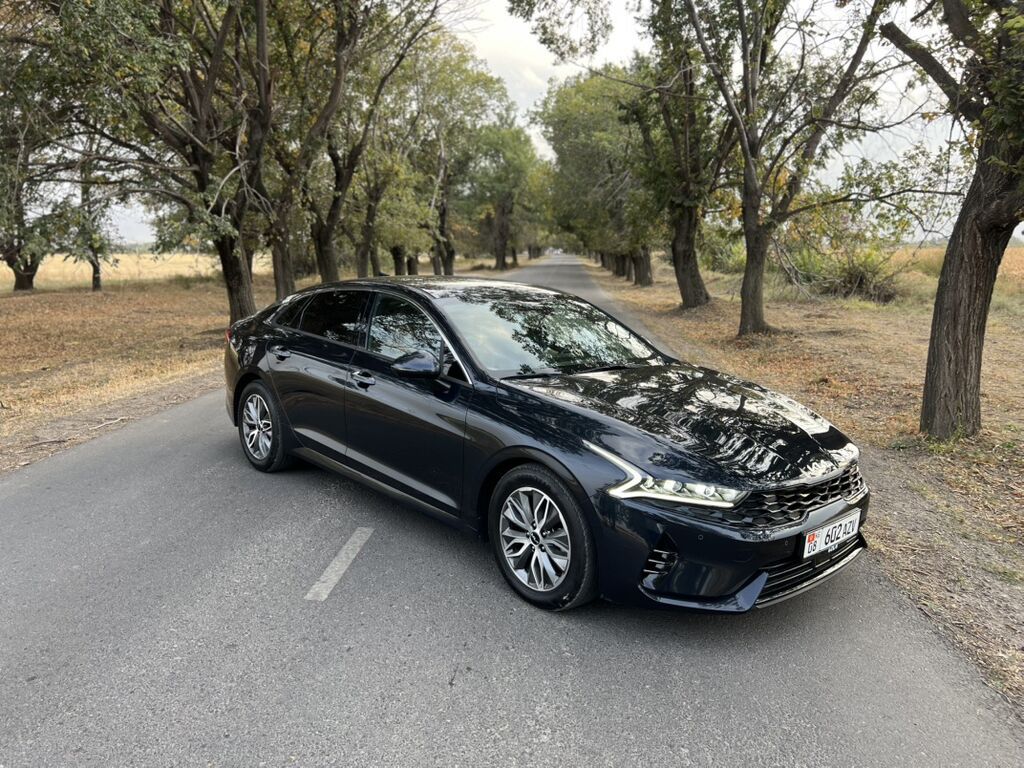 Kia K5: 2022 г., 2 л, Автомат, Гибрид, Лифтбек: фото 2