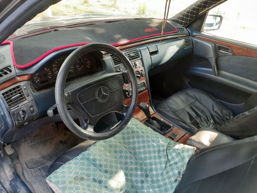 Mercedes-Benz E-Class: 1996 г., 2.2 л, Автомат, Дизель, Седан — фото 3