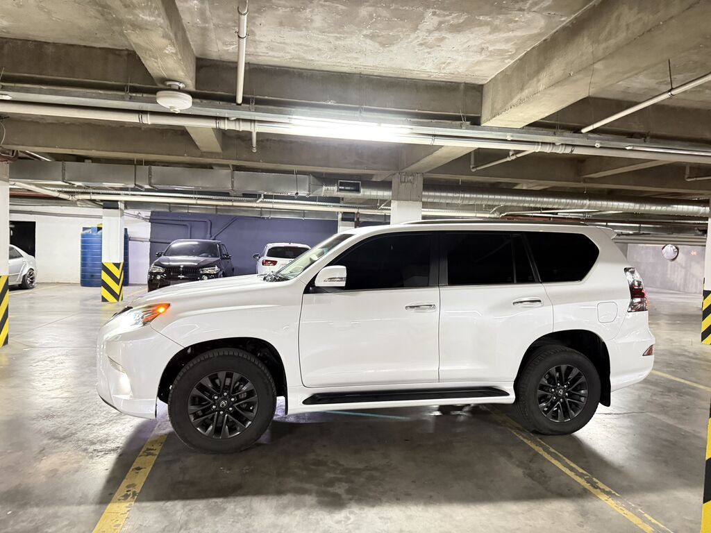 Lexus GX: 2020 г., 4.6 л, Бензин: фото 2
