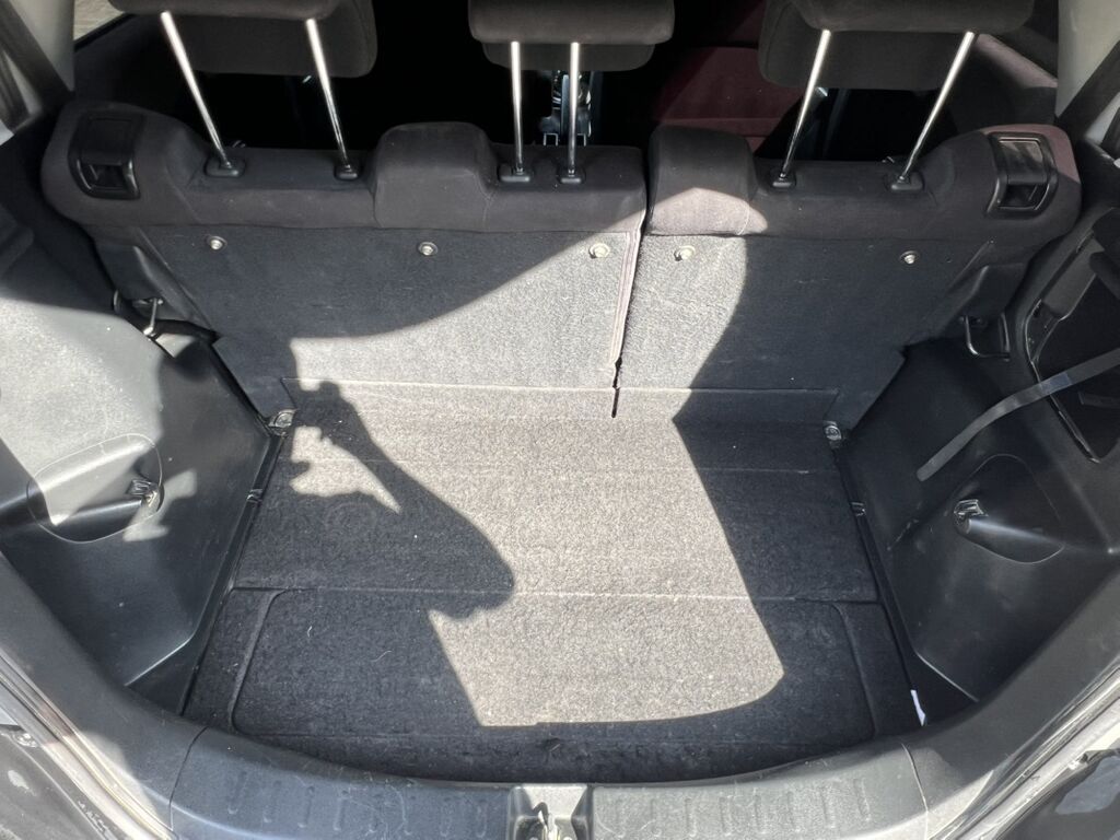 Honda Fit: 2009 г., Механика, Бензин, Хэтчбэк: фото 5