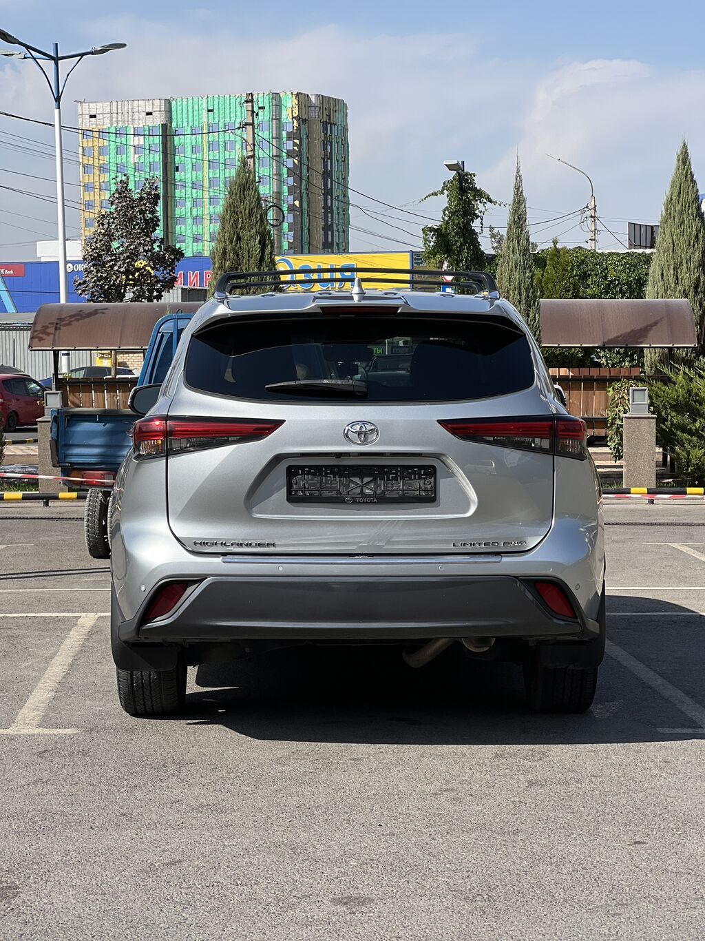 Toyota Highlander: 2021 г., 3.5 л, Автомат, Бензин, Кроссовер: фото 4
