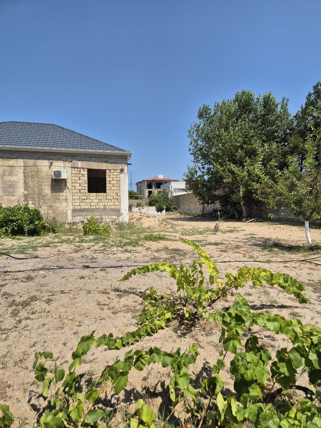 Bilgəhdə 24 sot torpağ satılır sənədi paket çıxarış su qaz işığ